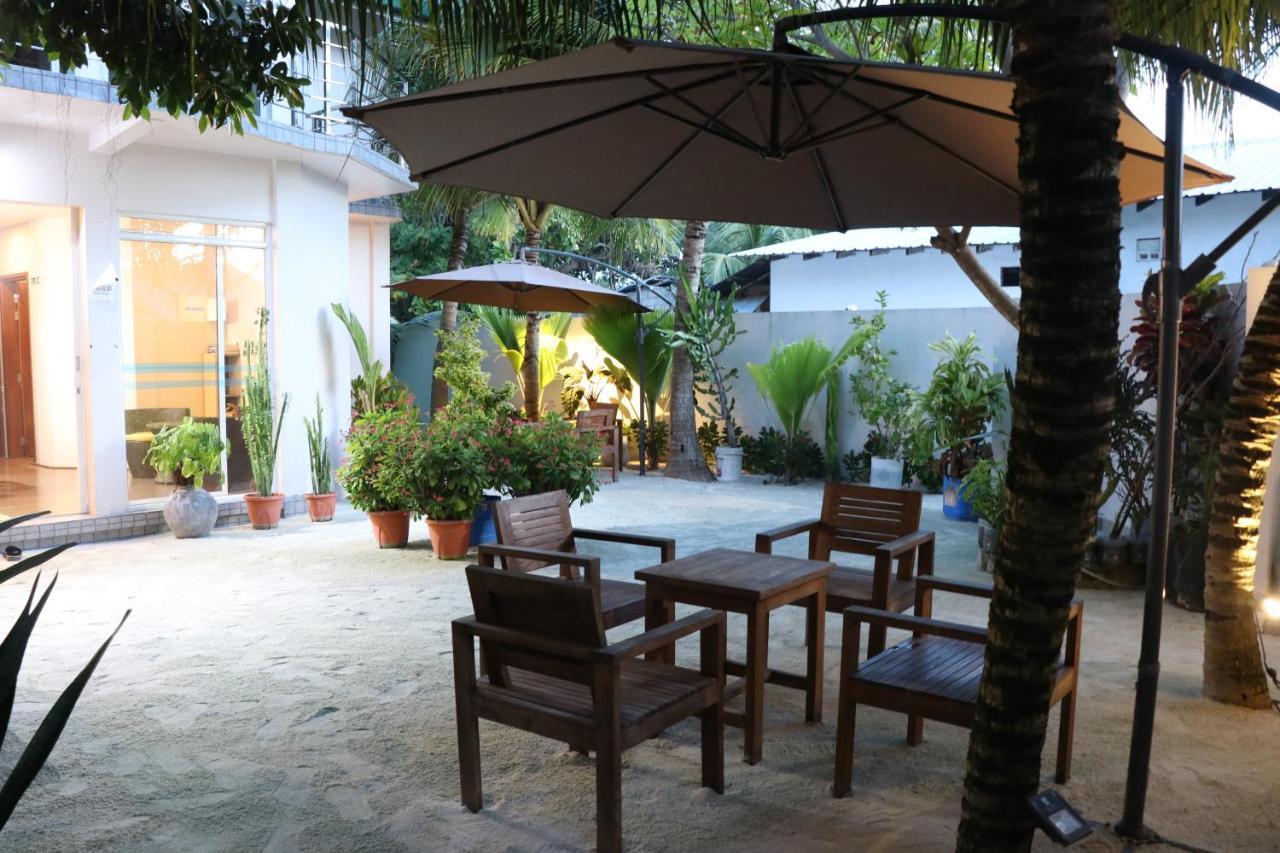 Palm Residence Rasdhoo Extérieur photo